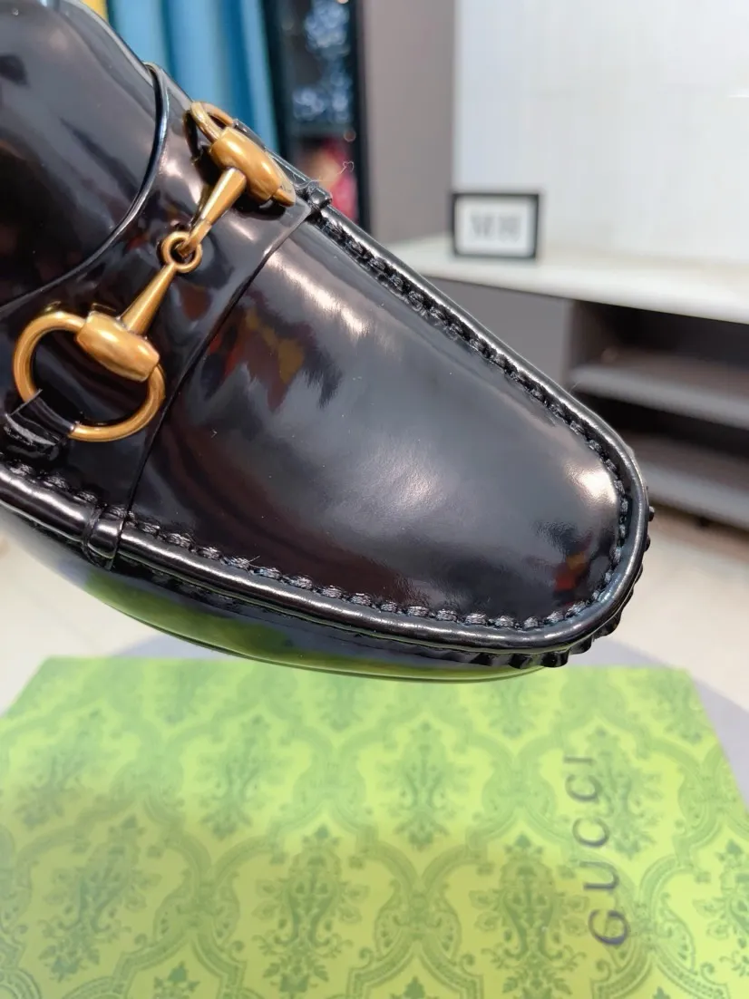 Men's Men's Shoes💰560🌹🌹[GUCCI] Gucci leather shoes are the most popular classic. Synchronized with the official website, the upper is made of Italian first-layer cowhide ➕cowhide lining, with unique brand and unique craftsmanship. Highlighting the hot style of the new year. Stop hesitating, stop wandering, get it now. Number: 38--44